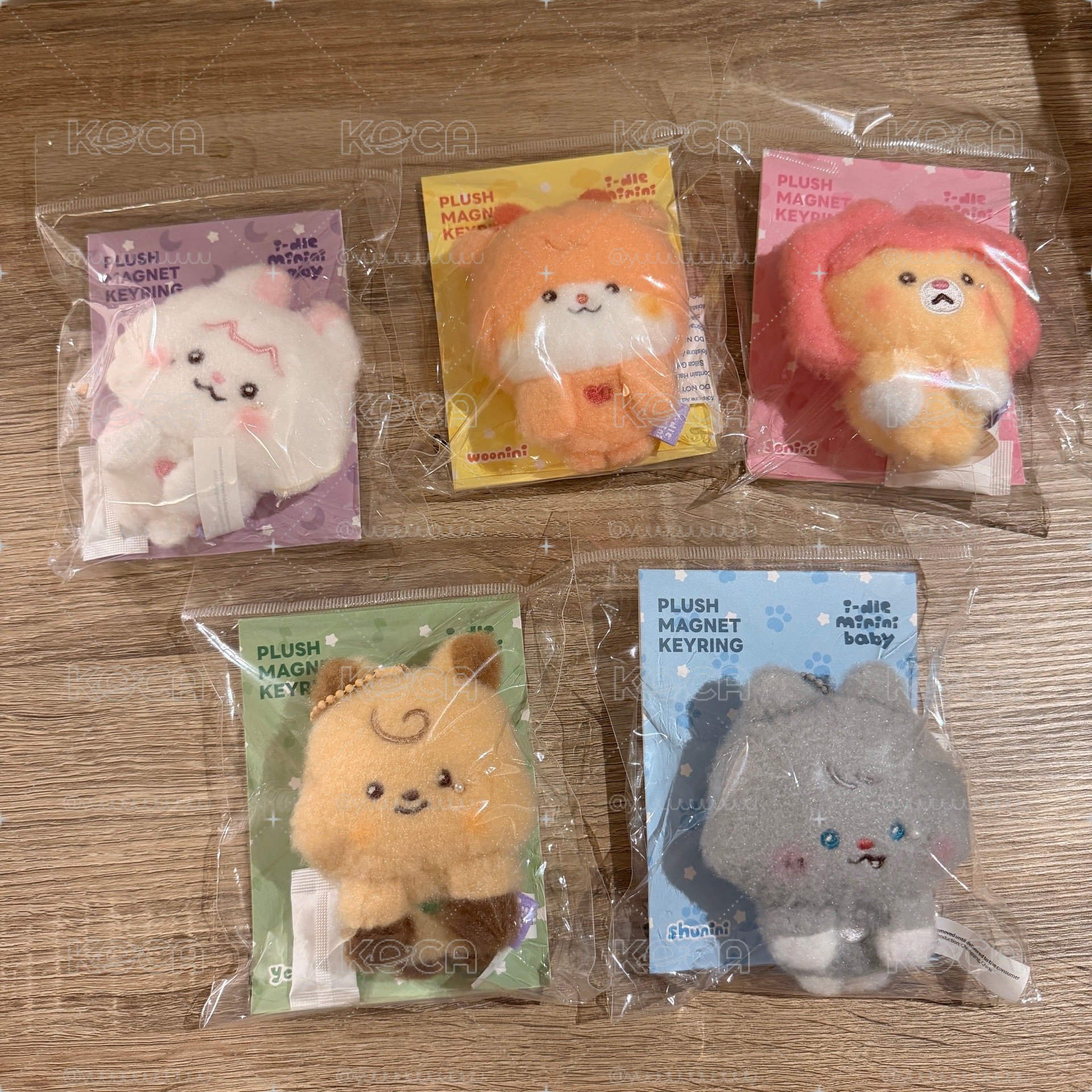 i-dle寶寶系列新品 磁吸吊飾娃娃 含卡