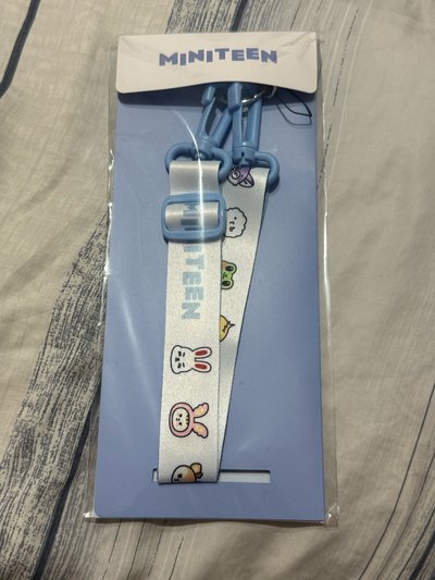 SEVENTEEN miniteen包包肩帶