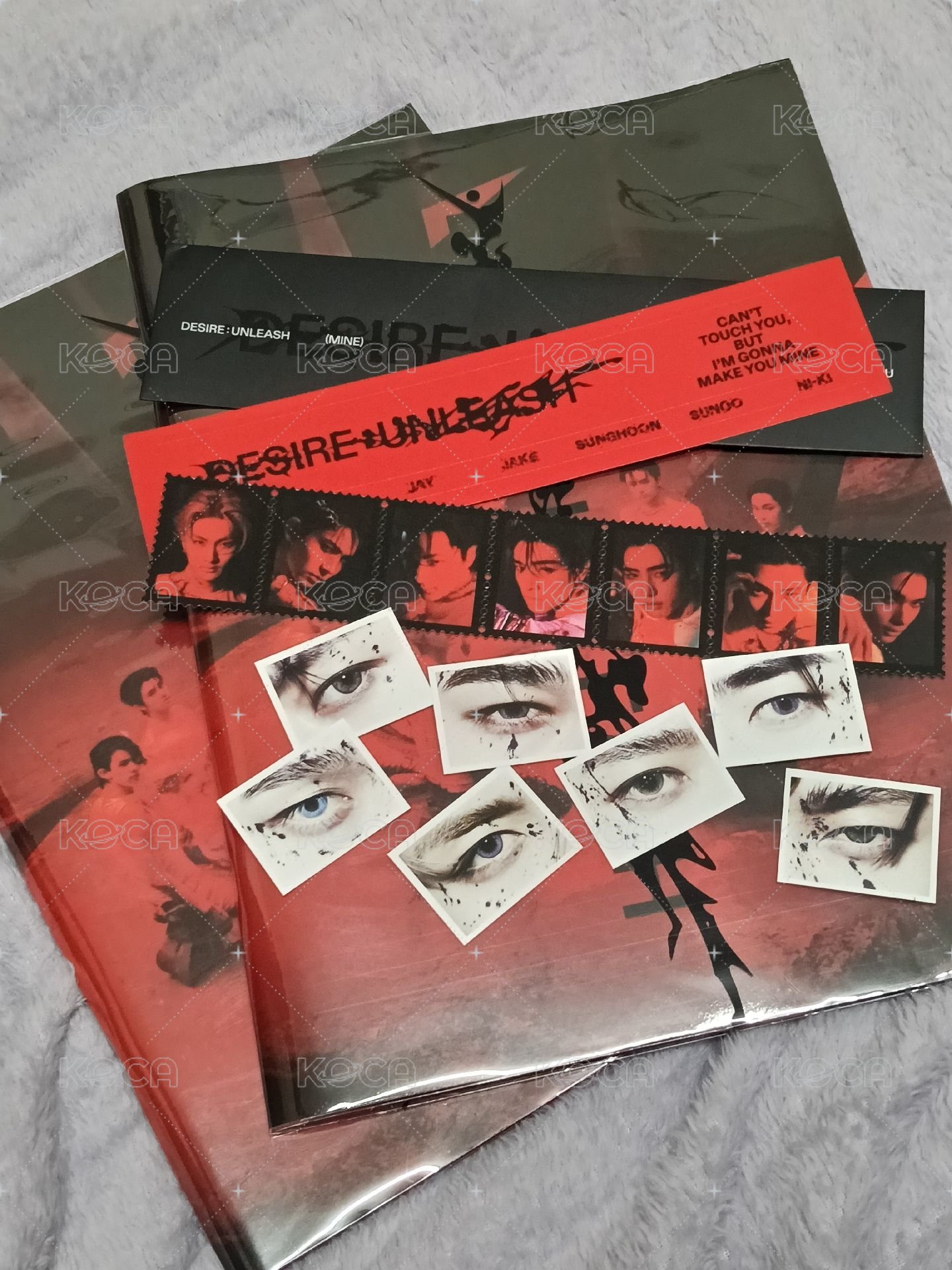有內容物/海報，無小卡🖤