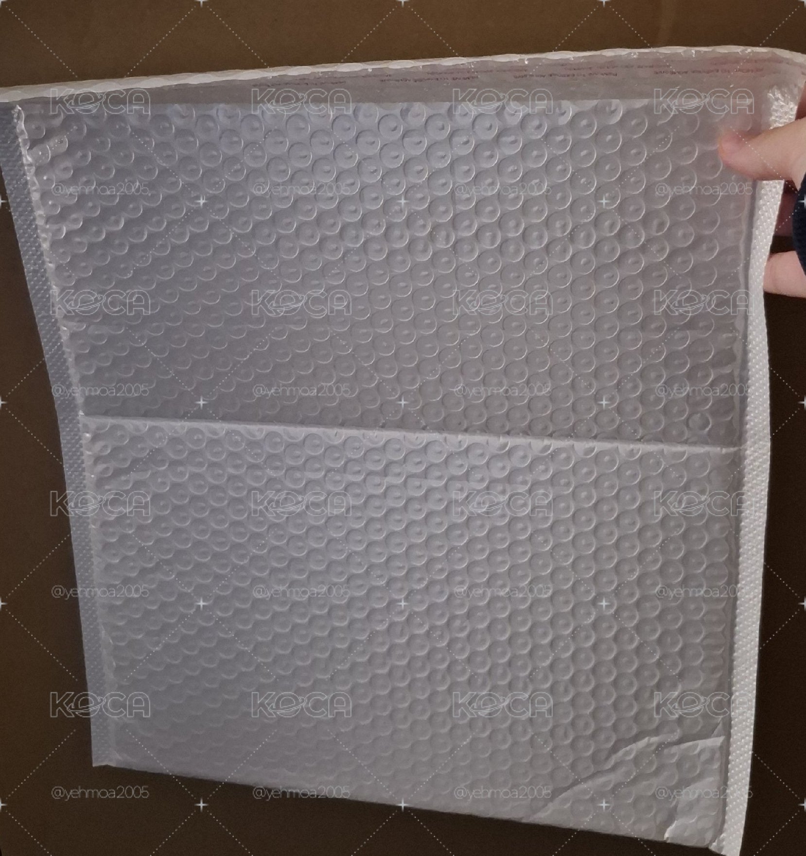 10個白色氣泡袋(30*32+4cm)