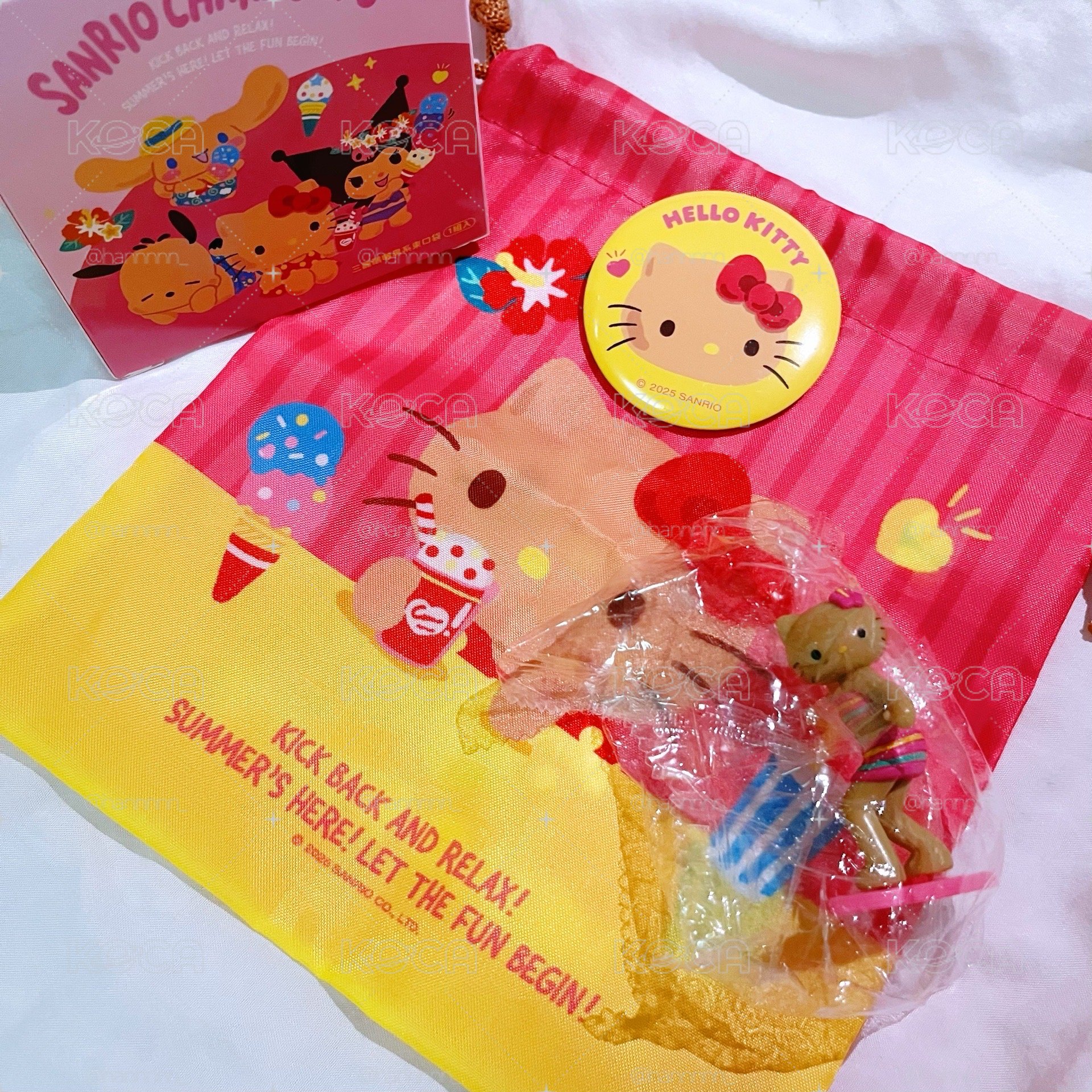 Hello Kitty 束口袋+別針+長腿公仔扭蛋 整圖售