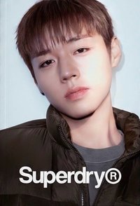 Superdry 寫真集 