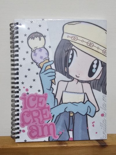 Yuna Ice Cream未拆專 兩版各一