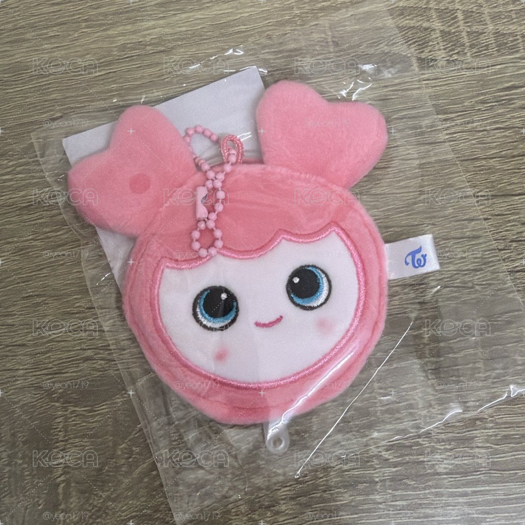 TWICE 小扇 桃