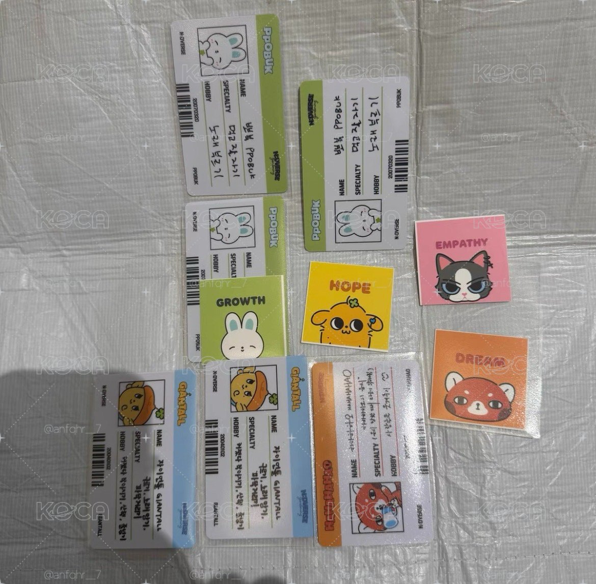 And2ble娃娃快閃入場禮一套無資料夾