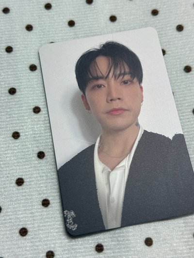 MBITIOUS WOOTAE小卡 *待日後新增圖鑑後上架