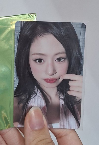 捏臉賢 直出