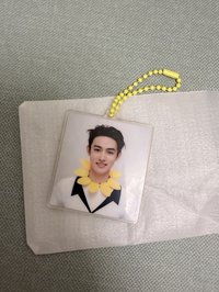 嚴成玹吊飾