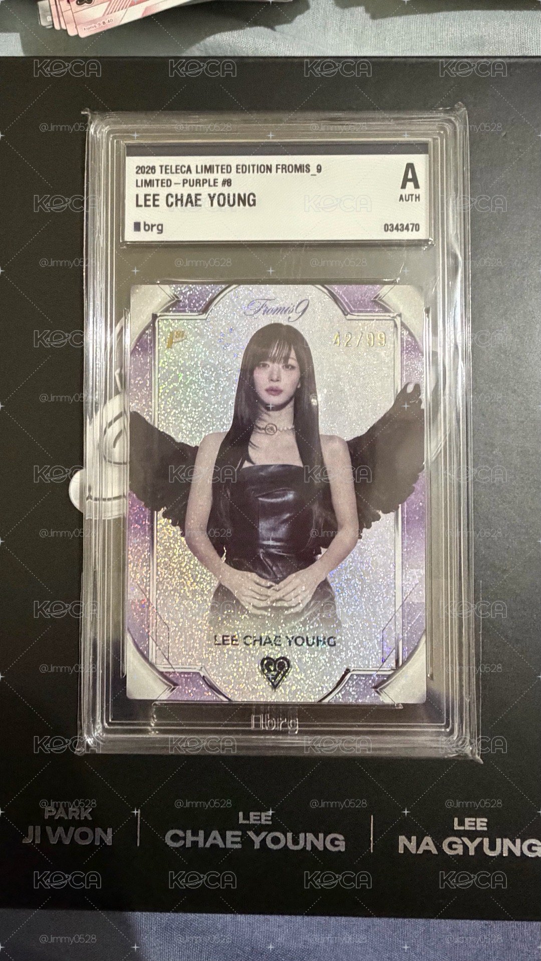 Lee Chae Young 限量99鑑定卡