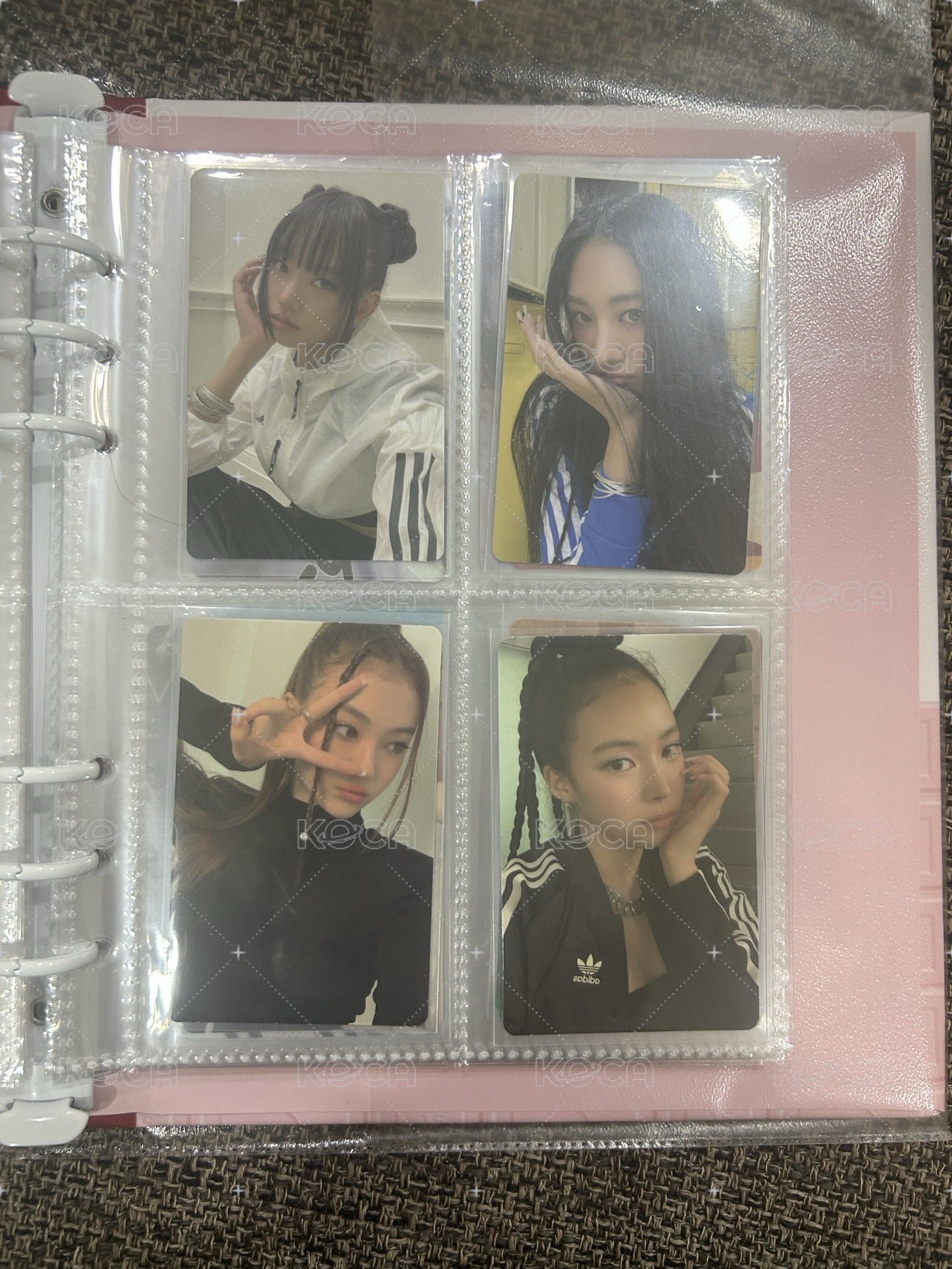 單怜娃+娃衣（訂製娃衣）+他團小卡*8❗️訂製娃衣超好看）（演唱會能到
