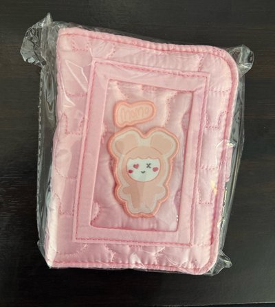 momo卡冊 全新 含卡