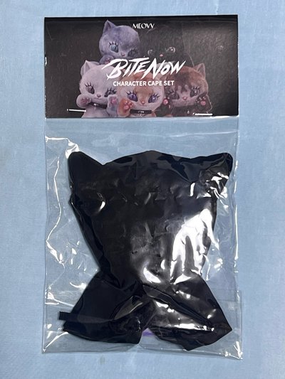 BITE NOW 快閃周邊 娃衣 