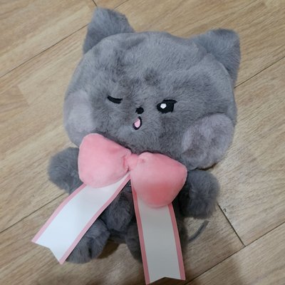 雄尼尼 zeroni HOME PARTY  中娃 蝴蝶結娃