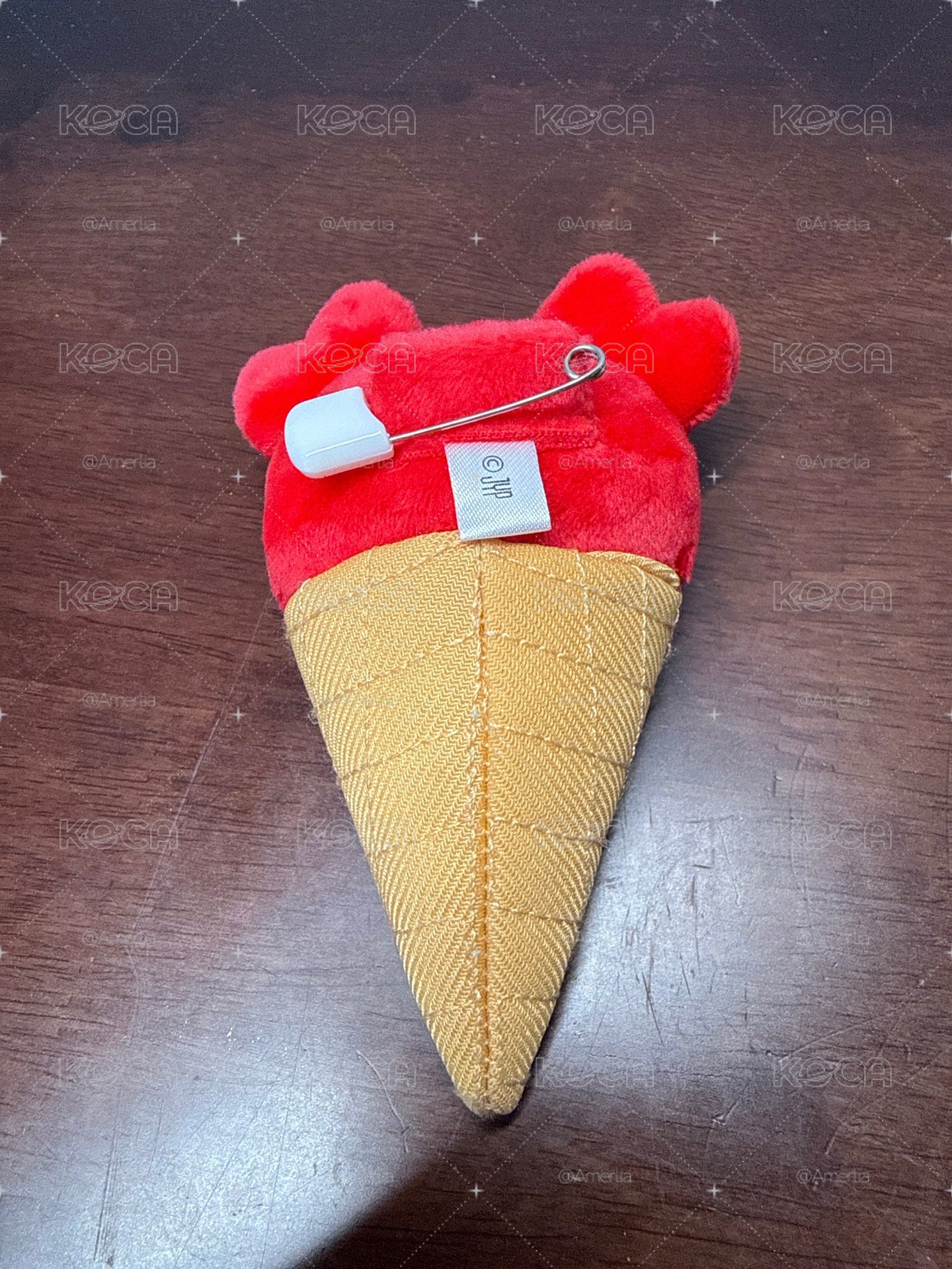 20元起標 TWICE 彩瑛 23JP快閃店 S娃 冰淇淋