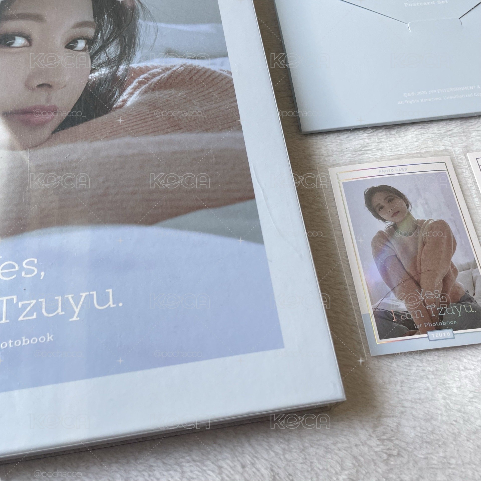TWICE 子瑜《Yes, I am TZUYU》寫真書