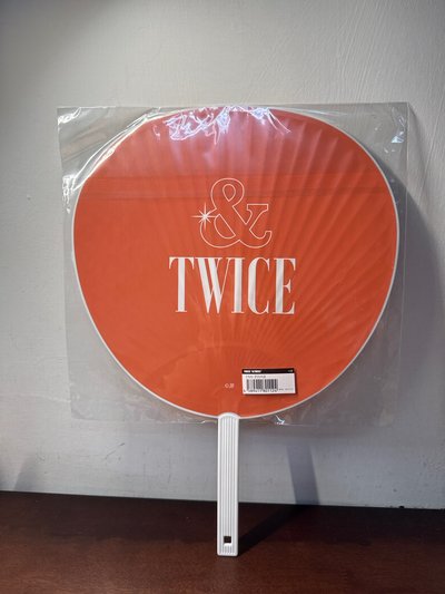 20元起標 TWICE 定 二巡+瑜JP正規二扇子