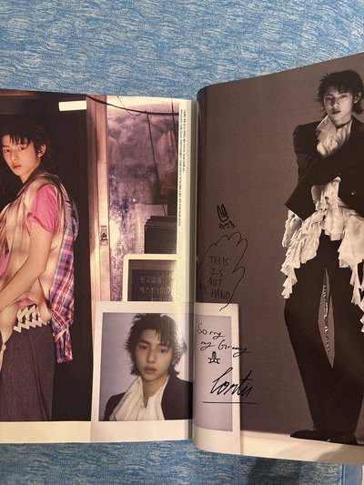VOGUE KR 25.10 雜誌 (內頁有cortis)