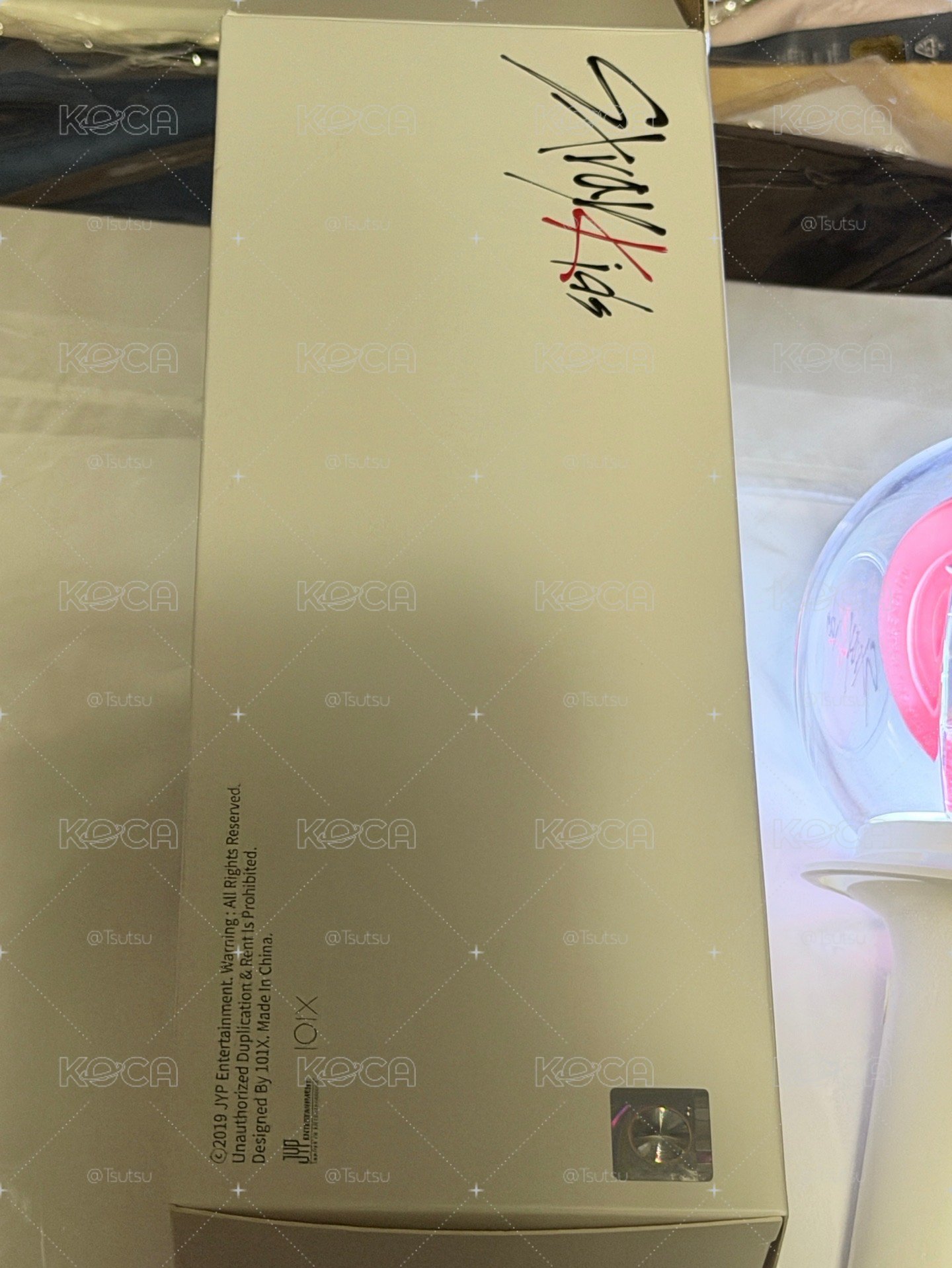 （現貨 紙箱寄出 一日寄出）straykids skz 一代手燈