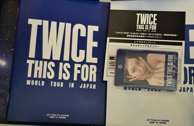 特典任選 初回小卡組+書籤有一組可單出，剩餘特典可單出。