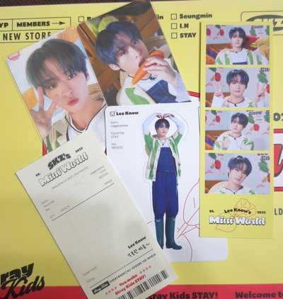 Stray Kids 2023年曆拆賣