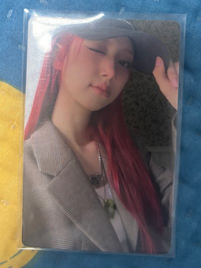UNCHILD Yeeun雜誌小卡、拍立得、手寫信、人生四格
