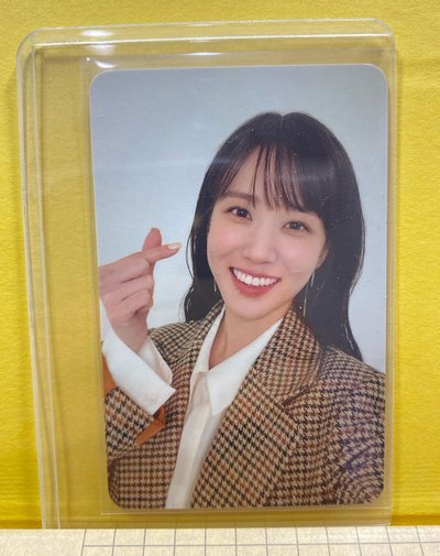 《全新。收藏品釋出》ParkEunBin。 2023年。年曆雙面小卡