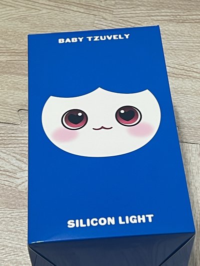 (含卡)日本八週年拍拍燈 TZUVELY