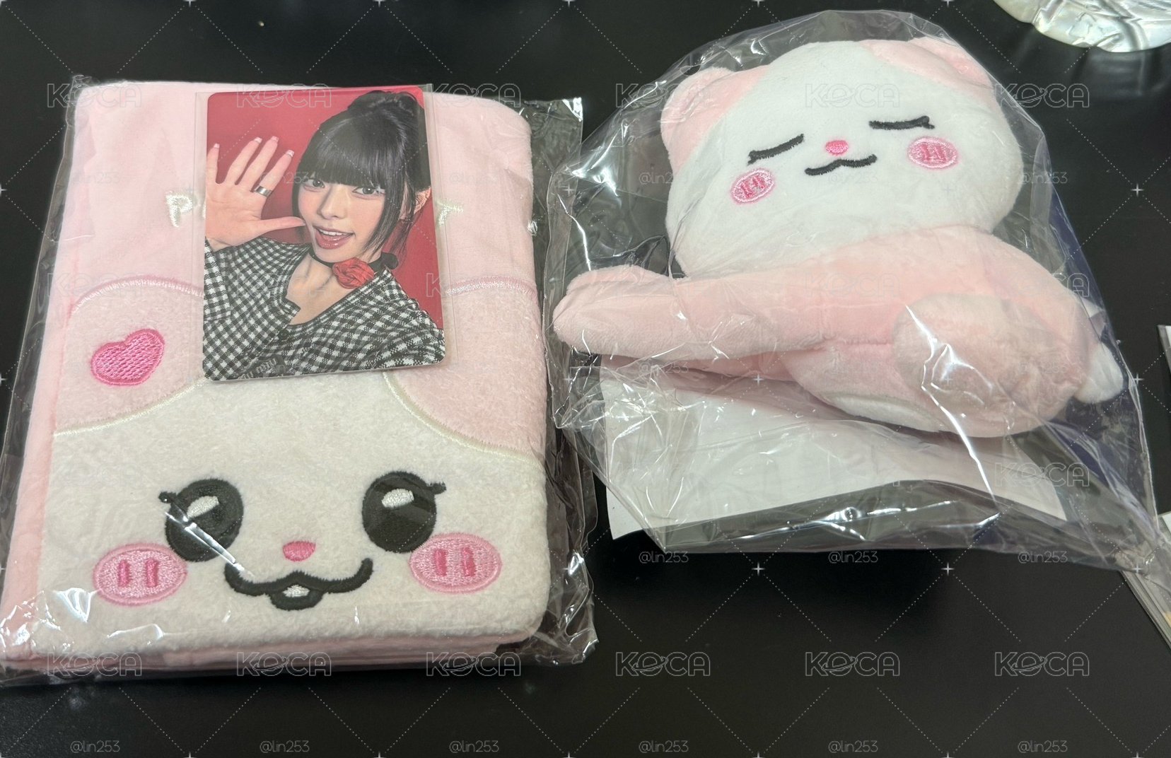 有娜 護照套+手燈娃+滿額卡全新現貨