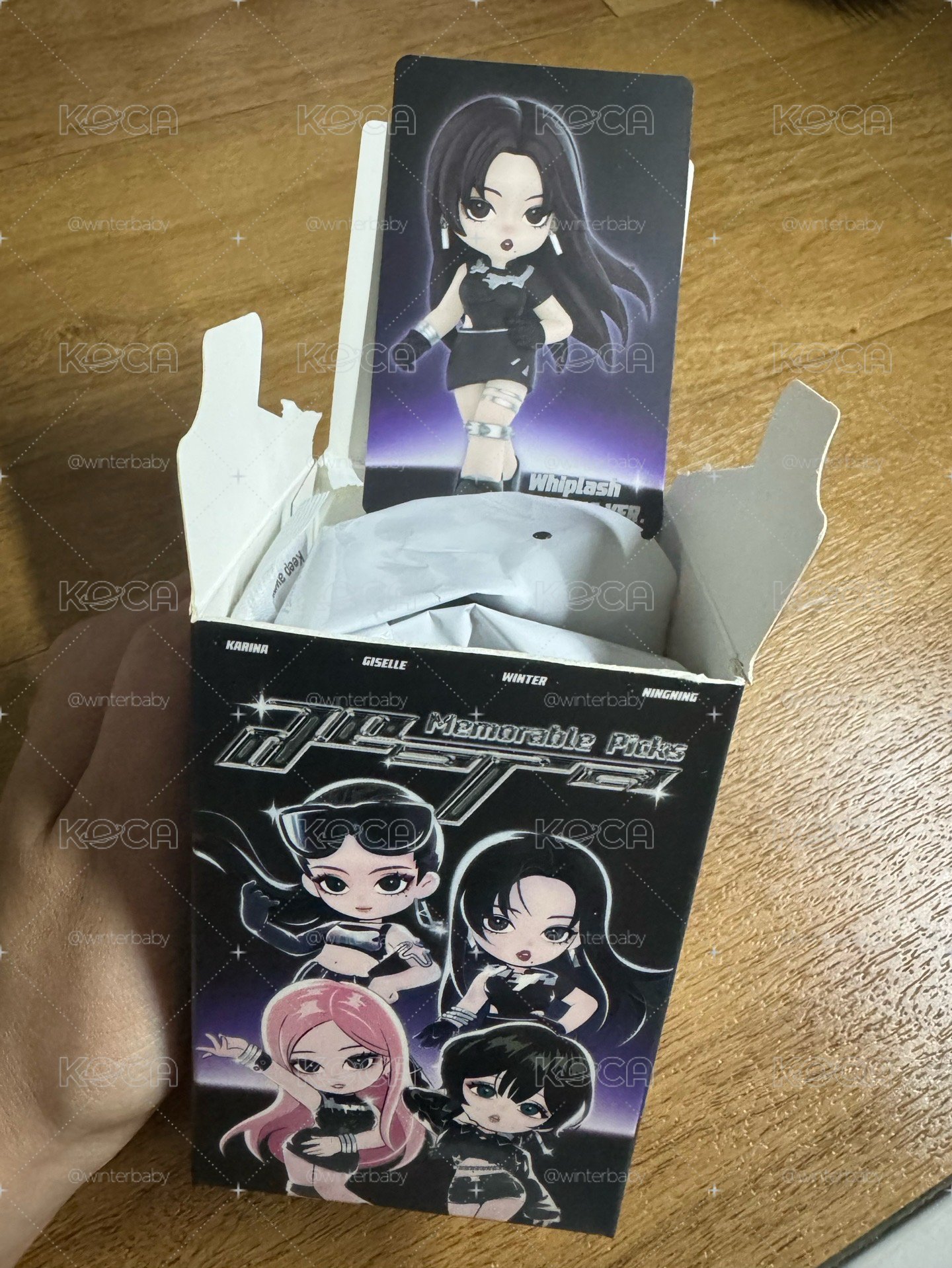 泡泡瑪特whiplash柚