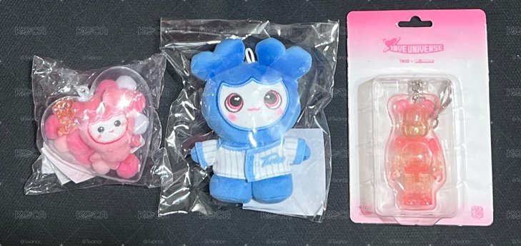 瑜棒球娃+暴力熊（含卡）+桃愛心殼