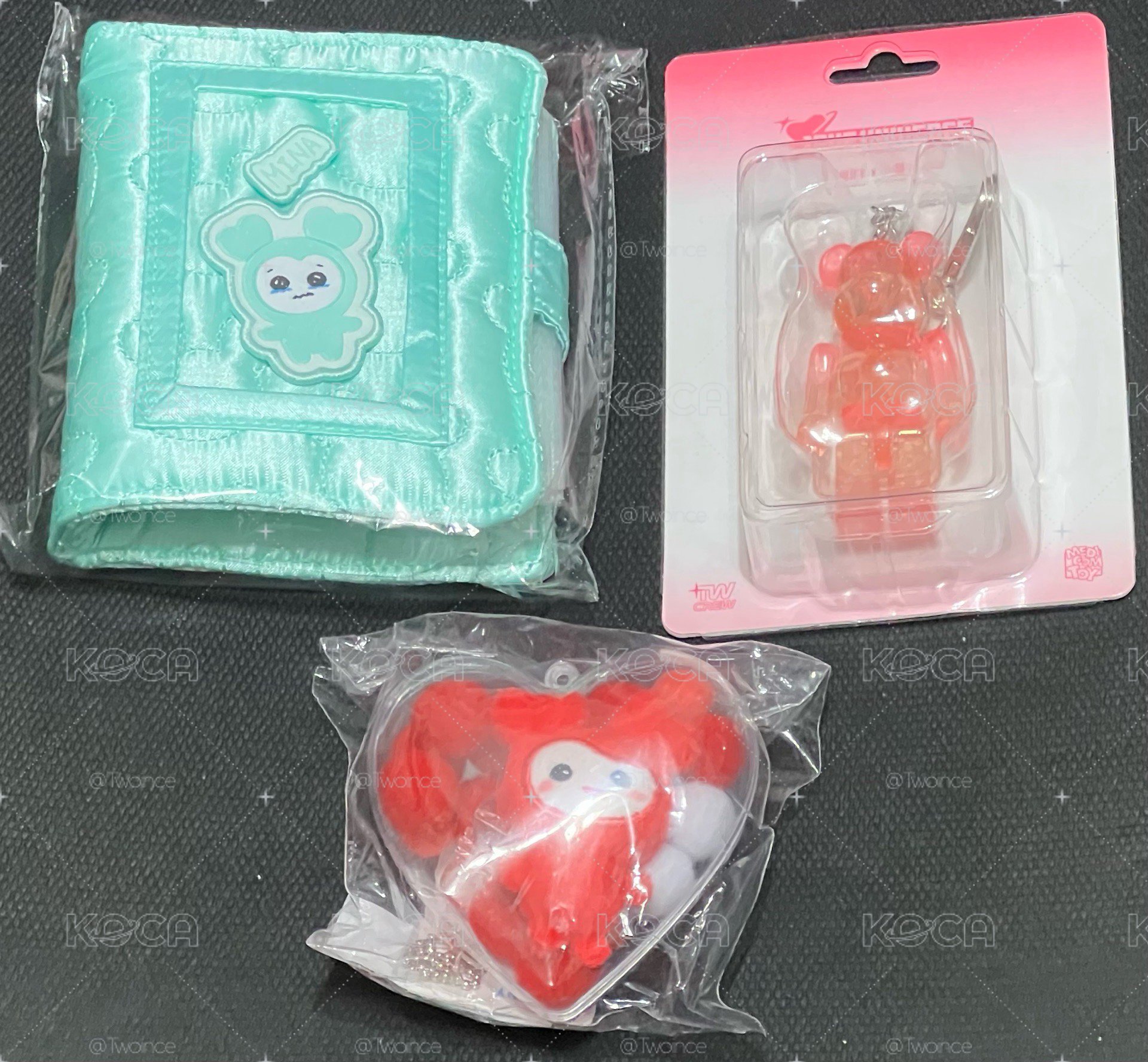 南卡冊（含卡）+暴力熊（含卡）+彩愛心殼