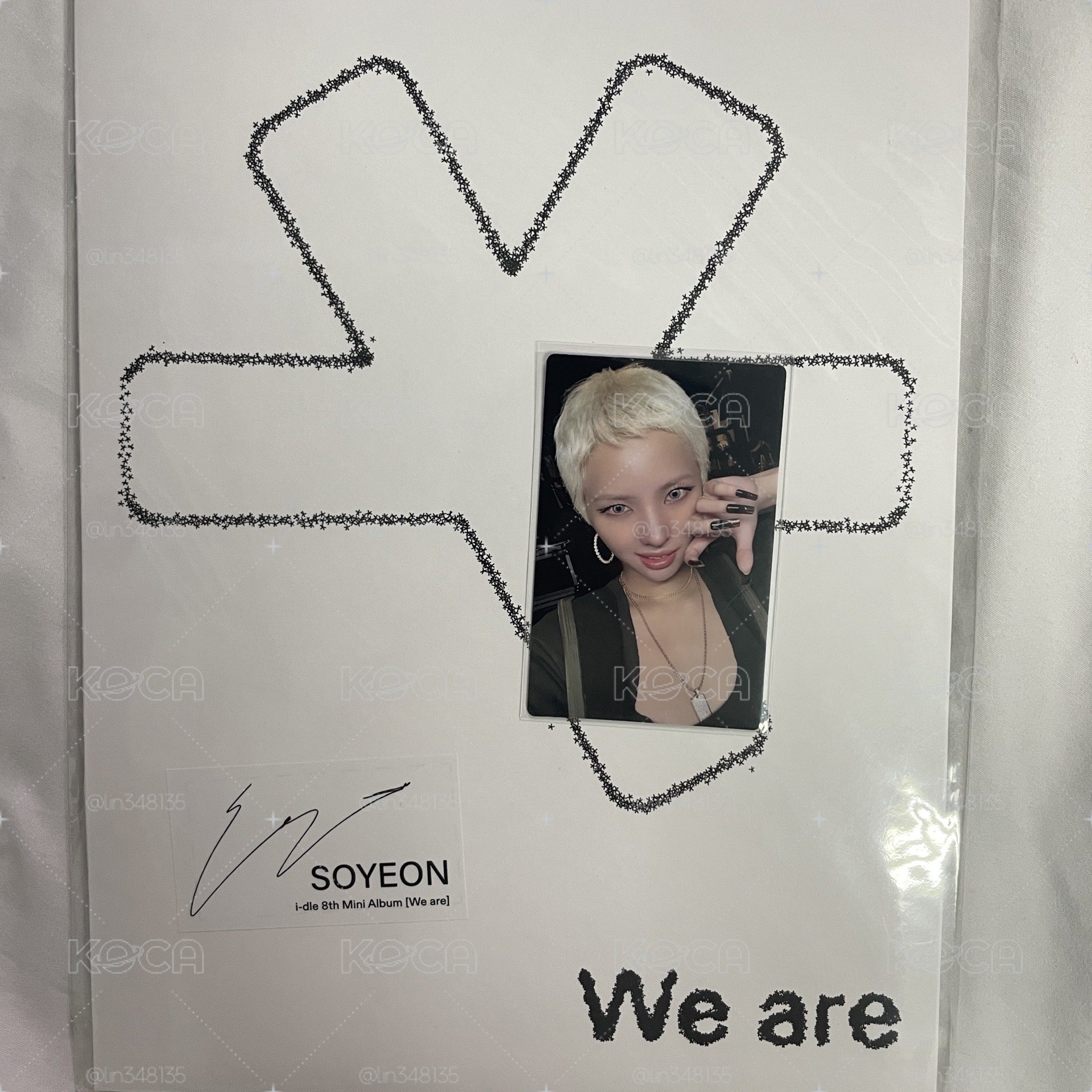 小娟 We are QQ音樂資料袋 中文卡背