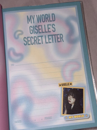 MY WORLD 筆記本