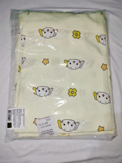 🦭遼 睡衣M含小卡(全新未拆)🙈✨~
