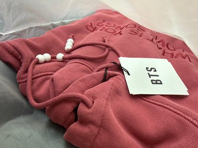 ARIRANG 快閃店 帽T 紅 最後一件 