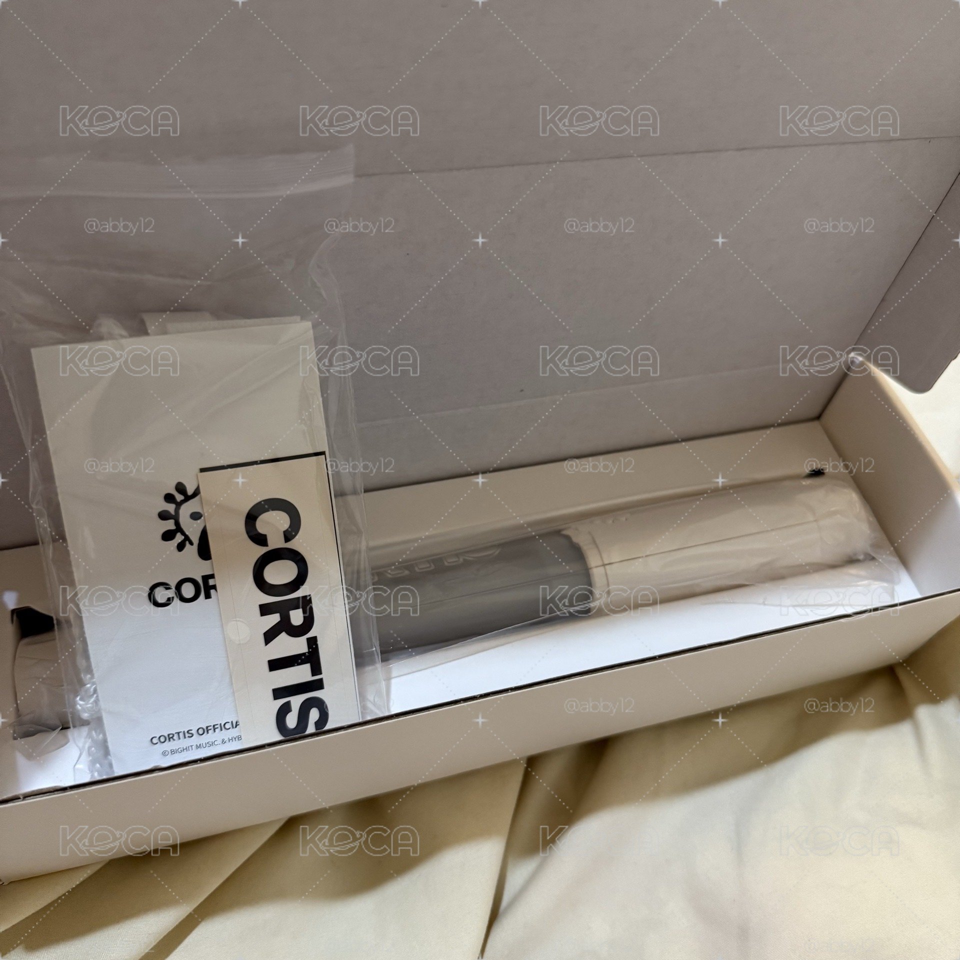 cortis全新未拆手燈 無小卡