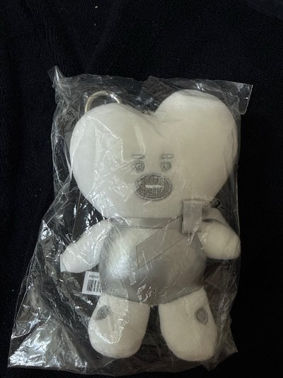 BT21 吊娃 SILVER Edition TATA 泰 V 銀色