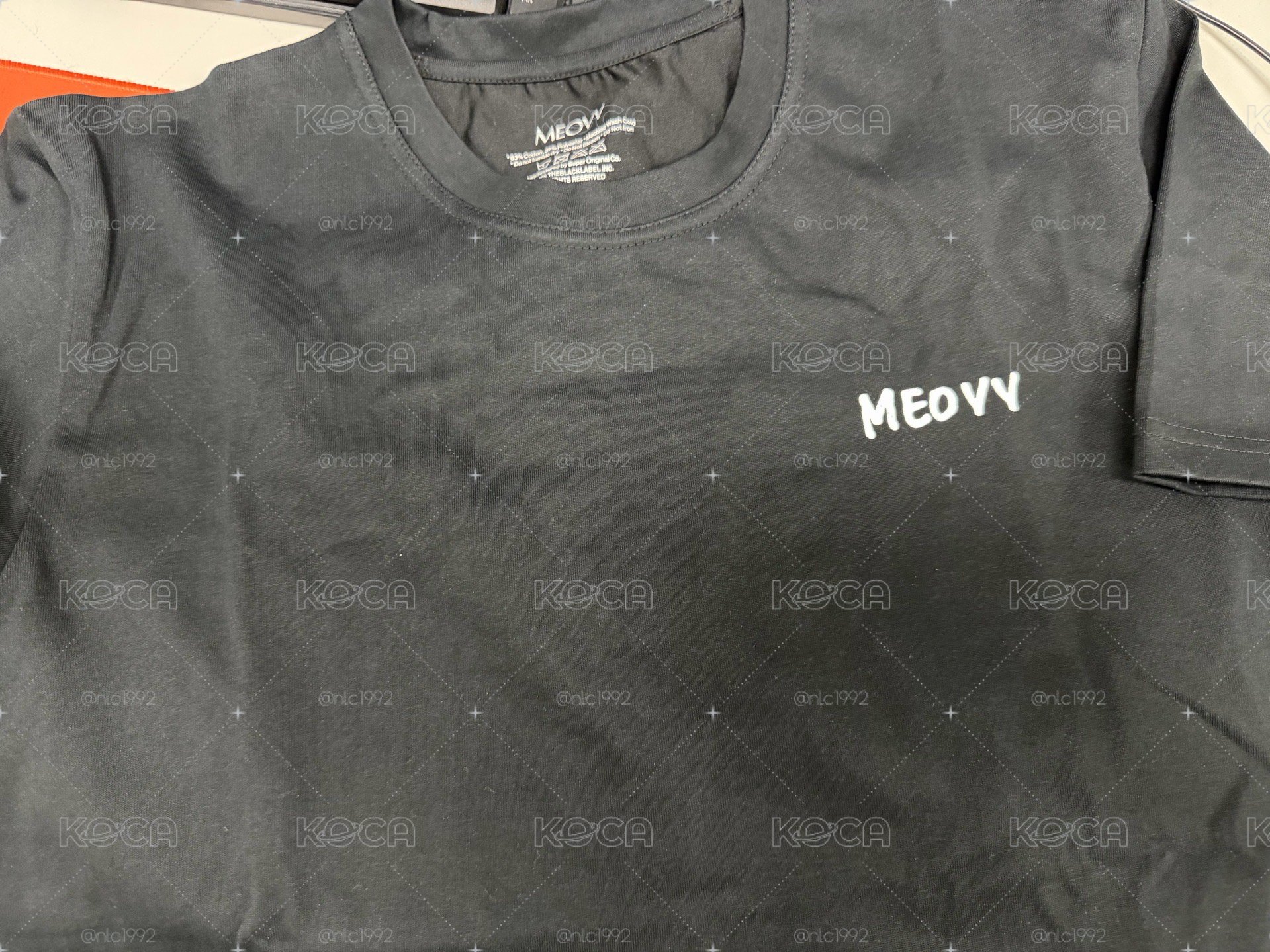 MEOVV 迷一 T-shirt 