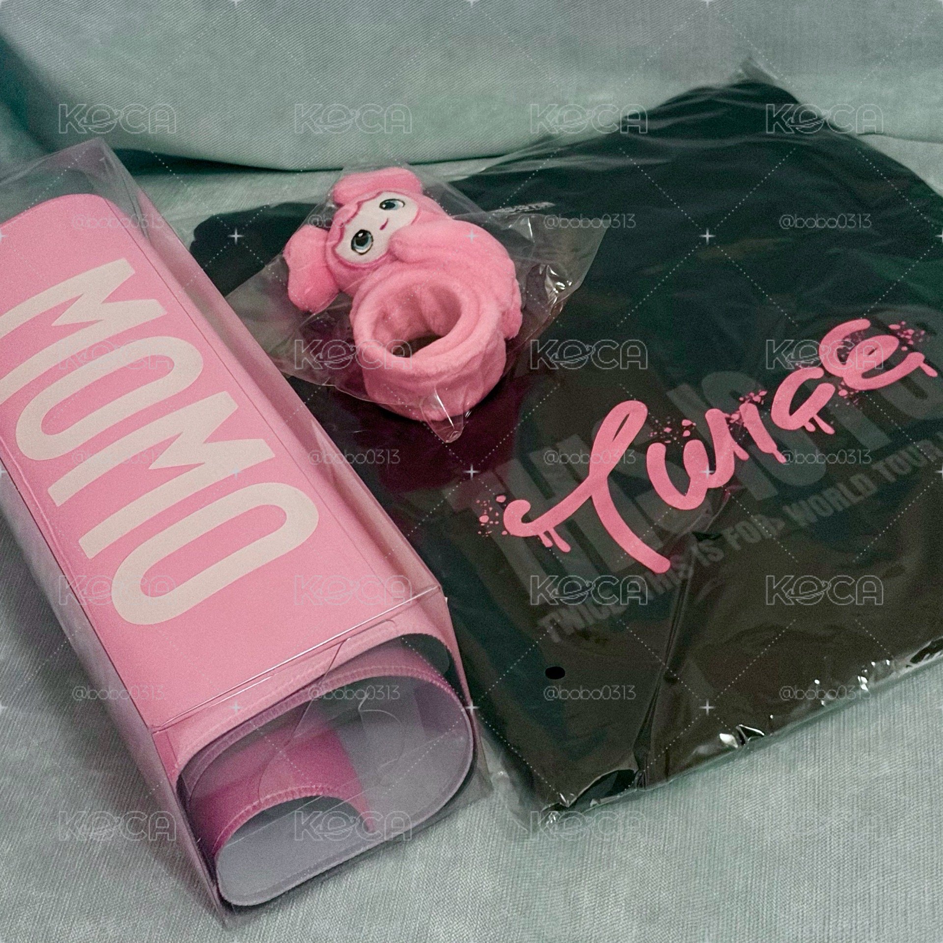 TWICE Momo小盤和各種小卡
