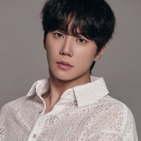 LEE JUN YOUNG