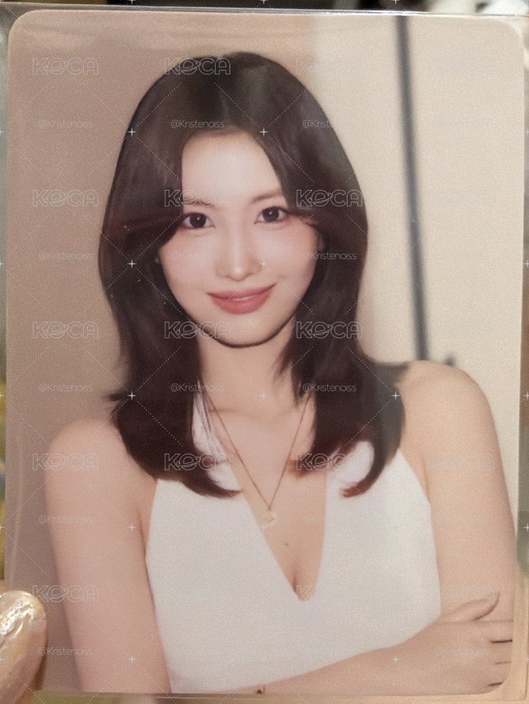 momo sie.代言卡