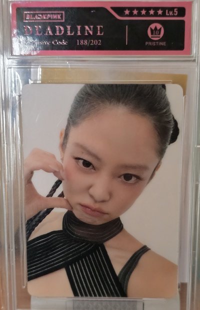 限量202張 金卡五星妮