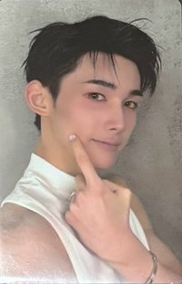 MOM TAME ME Ver. 專輯卡 B