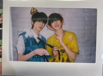 奇文突圍卡冊拍立得（損況在圖二
