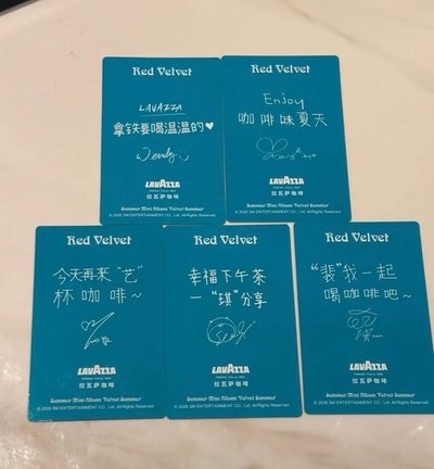Red Velvet 拉瓦薩聯名小卡