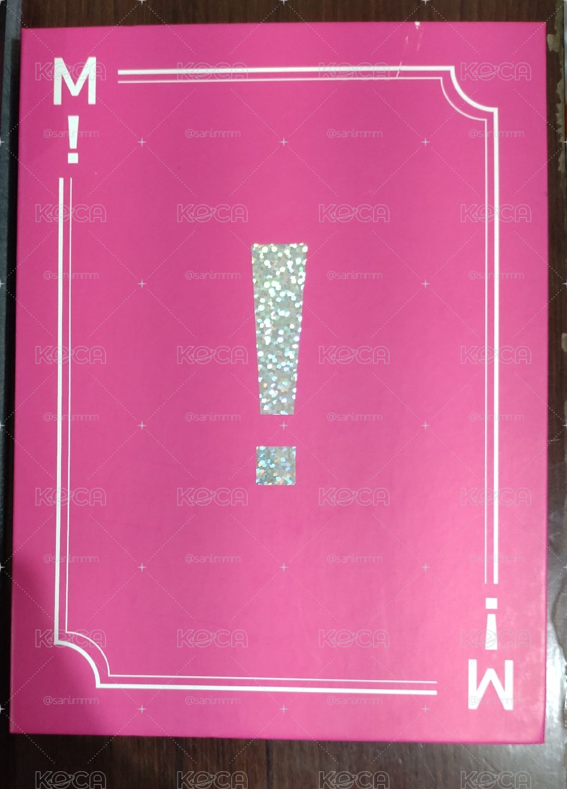 MAMAMOO pink funky 空專