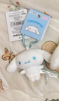 愛心扣大耳狗（有一點黃污漬）