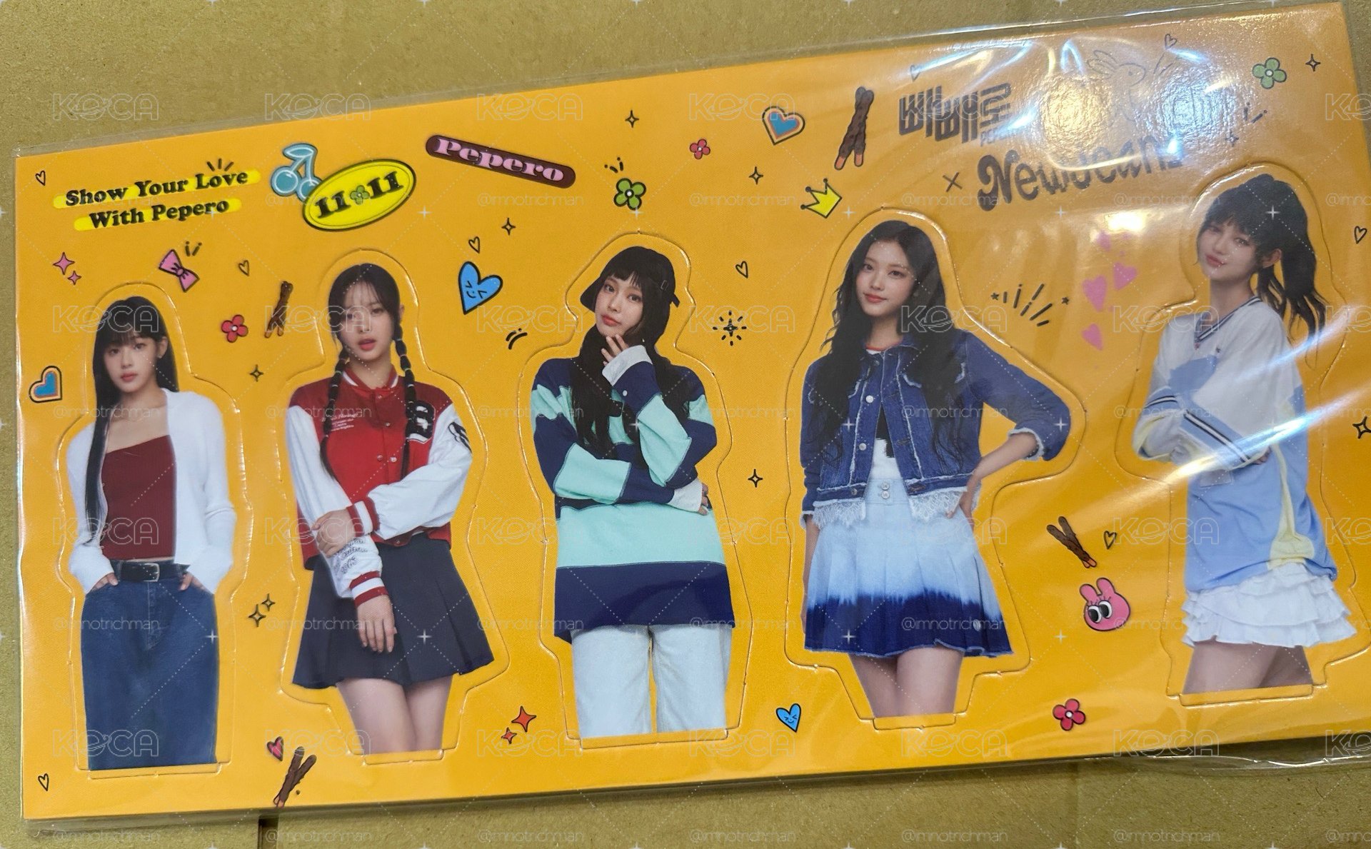 [現貨］NewJeans PEPERO 立牌 (全新未拆）