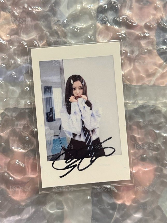 Sana yzy 4.0拍立得