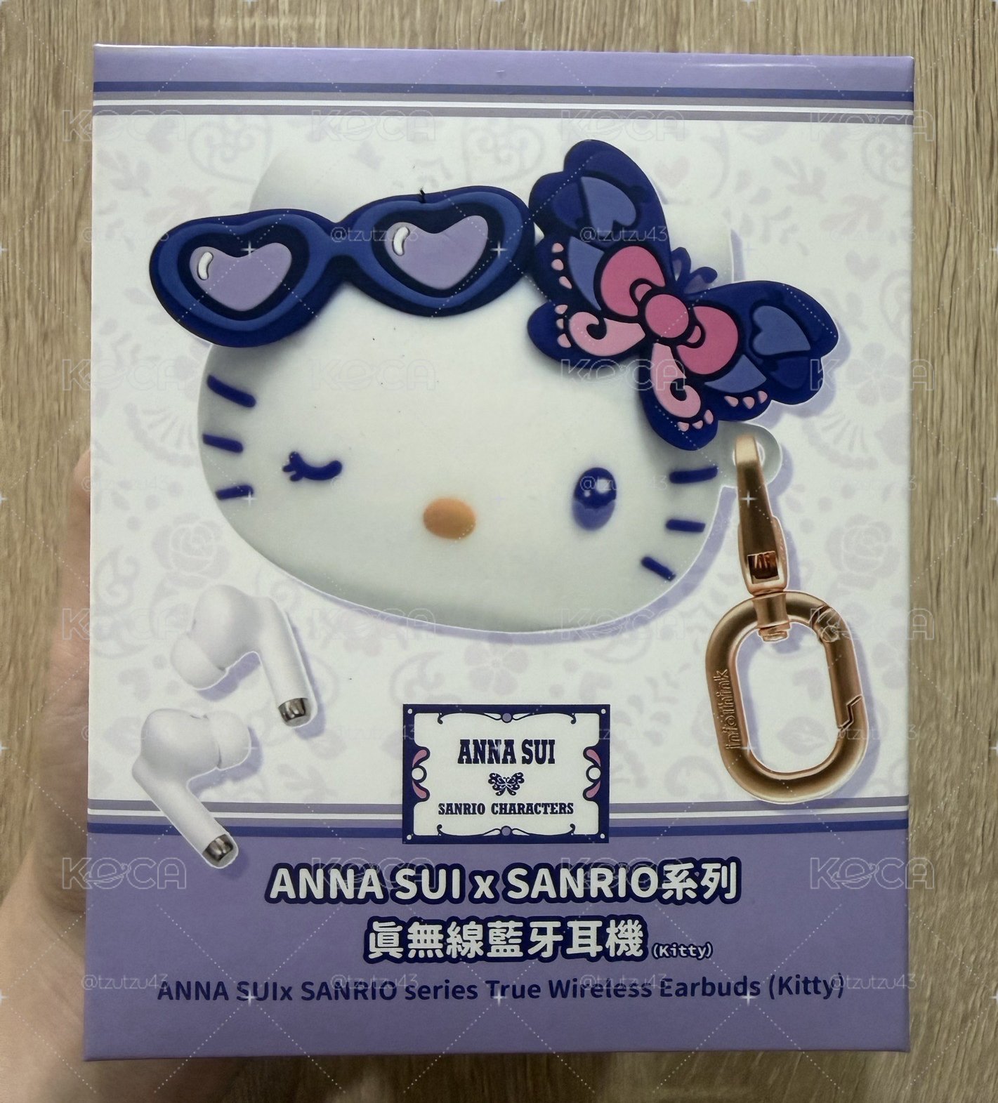 ANNA SUI聯名三麗鷗 Hello Kitty藍牙耳機